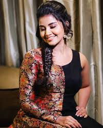 Anarkali deep celevages and hot naval shows. Anupama Parameswaran Anupamaparameswaran Anupama Mallu Kollywood Tollywood Mollywood Beautiful Cute Stunning Snapwidget