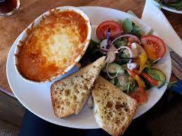 Featured amenities include complimentary wired. The Furze Bush Inn Newbury Menu Preise Restaurant Bewertungen Tripadvisor