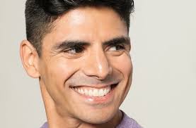 Robbie Vaglio Archives