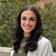 This summer, I had the honor of working with Milwaukee Bucks Inc. in their  hard-working sales department. From conducting meetings in Fiserv Forum to  communicating with clients across a multitude of… |