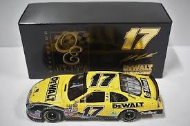 Vintage nascar matt kenseth 17 roush racing dewalt race jacket door jh design. 1 24 Matt Kenseth 17 Dewalt 2007 Trackside Owners Elite Nascar Diecast Car 22 99 Picclick