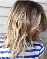 Lockige haare verleihen dem trendigen look extra. Damen Haarschnitt Mittellang Best Of Trendige Mittellange Haar Meine Frisuren Haarschnitt Mittellange Haare Frisuren Lange Haare Ombre Mittellange Haare