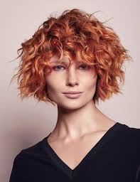 64 best i need new hair images in 2019 de coupe au carré cheveux bouclés , origine:pinterest.com. 6 Coupes Pour Cheveux Boucles Qui Rajeunissent Carre Court Cheveux Boucles Cheveux Courts Frises Cheveux