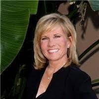 Lynn Kline's Instagram, Twitter & Facebook