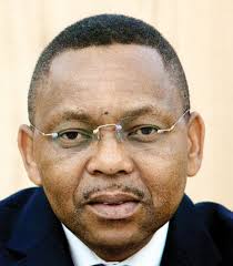 Truth behind Escom mess An operating environment tainted with chaotic  governance, constant interference by both board members and senior managers  with vested interests, is what brought the Electricity Supply Corporation  of Malawi (