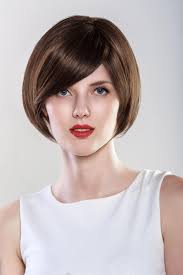 Without a doubt, short hair is the length of the moment. Short Hairstyles For Long Faces That You Should Do