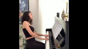 Iraz yıldız piyano çalışmalarına 6 yaşında çağla çoker ile başladı. Iraz Yildiz Pirates Of Carabbian Youtube