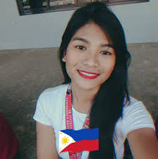 Krystal Shane's Instagram, Twitter & Facebook