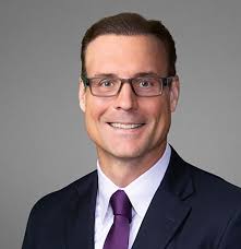 Lee Staley's Instagram, Twitter & Facebook