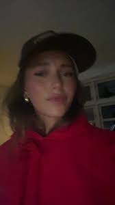 Marianna Schmidt Weird