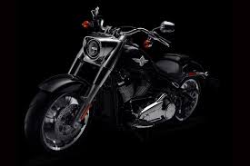 Su americanwheels.it trovi l'abbigliamento e i migliori accessori e ricambi delle migliori marche per la tua moto harley davidson con disponibilità immediata e al miglior prezzo. Harley Davidson Flfb S Fat Boy Thunderbike