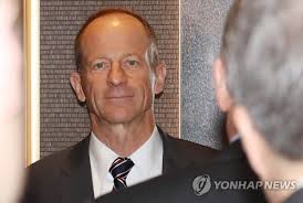 LEAD) Top U.S. diplomat for Asia holds talks with Seoul officials