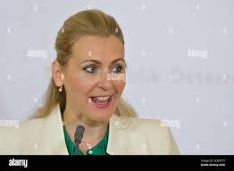 Federal family minister hi-res stock photography and images