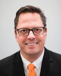 Purdue University Northwest Graduates Urged to Embrace Life, Seek Solutions 