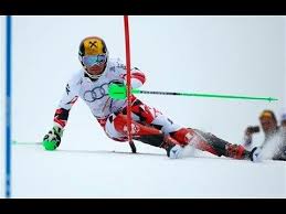 He competed primarily in slalom and giant slalom, as well as combined and occasionally in super g. Pin Auf Mogasi Magazin