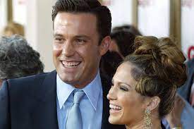 Jennifer lopez and ben affleck first became bennifer in 2002. Jennifer Lopez Bahnt Sich Ein Liebes Comeback Mit Ben Affleck An Gala De