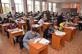 Viitorii subofiţeri sanitari şi viitorii ofiţeri de sisteme informatice se vor pregăti la sibiu, iar subofiţerii din domeniile auto şi tancuri se vor instrui la piteşti. È™coala MilitarÄƒ De MaiÈ™tri Militari A ForÈ›elor Navale Amiral Ion Murgescu