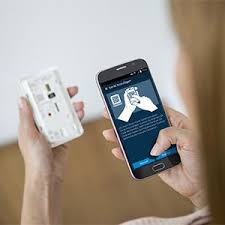 Intelligent intrusion detection is a delicate balance between responding to real security breaches and ignoring sources of bosch offers a choice of detector models that set the standard for reliability and rapid detection. Bosch Smart Home Motion Detector With App Function Compatible With Apple Homekit Amazon Co Uk Diy Tools