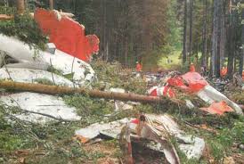 This is a small clip from seconds from disaster for educational purposes only.full episodes can be watched on national geographic channel. Accident Of A Boeing 757 Freighter Operated By Dhl Ueberlingen Germany 1001 Crash