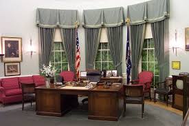 Truman Oval Office Office Interior Design Office Interiors Office Curtains