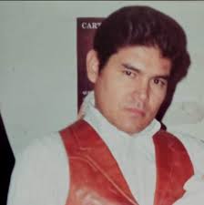 Lamento profundamente el fallecimiento de mi tío Jesús Fernando Cerda  Cortázar. En estos momentos de dolor, envío mi más sentido pésame a toda su  familia y amigos, en especial a mi tía