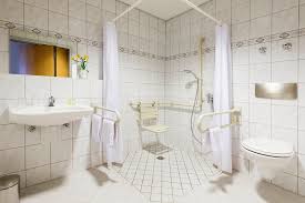 The rooms have a 1950's design which is inspired by the exterior architecture of the building. Holiday Inn Dresden City South An Ihg Hotel Hotels Hotels Restaurants In Dresden Adresse Offnungszeiten Bewertungen Tel 035146 Infobel