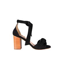 Livraison gratuite dès 39€ retours gratuits plus de 500 nouveautés chaque jour les chaussures plates que vous cherchez sont sur shein. Sandales A Talon Noires Bride Cheville Liliane Black Emzi Paris