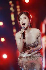 Tổng hợp tin tức, hình ảnh video clip của hương trà được cập nhật nhanh 24h hôm nay. Sau Khi Ä'i Má»¹ Du Há»c HÆ°Æ¡ng Tram Báº¥t Ngá» Tháº£ Thinh Cho Dá»± An Má»›i Fan Gá»i Ten Show Hat Live Hoanh Yeah1 Music Kenh Thong Tin Giáº£i Tri