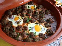 Tajine De Kefta Boulettes De Viande Hachee Aux Epices Et Aux Herbes Recette Ptitchef Recette Tajine Kefta Boulette De Viande Kefta