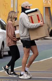 The big steal, directed by nadia tass, starring ben mendelsohn, claudia karvan and steve bisley; Nadia Bartel S Boyfriend Nathan Brodie Dutifully Carries Her Instagram Freebies From The Post Office Daily Mail Online