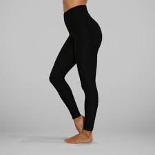 Ich hab am anfang mal eine gekauft, weit und gemütlich, aber mit der bin ich überhaupt nicht zufrieden. Leggings Mit Hoher Taille Push Up Leggins Kaufland De