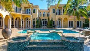 The university of texas at tyler 3900 university blvd. Tyler Johnson Puts 5 25m Miami Mansion On Market Full Gallery Inside