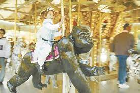 Boo At The Zoo Attracts Kids Who Enjoy A Merry Not So Scary Time Local News Qctimes Com