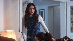 La notte nel cuore, anticipazioni del 2 e 4 novembre: Enise parte per un  pellegrinaggio