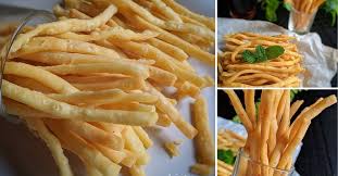 1 putih telur ayam, kocok hingga berbuih 100 g tepung roti. Ini Caranya Membuat Cheese Stick Tetap Renyah Dan Empuk Meski Tanpa Telur Resep Spesial