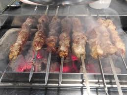 Couscous brochettes d'agneau (gigot) marinées et grillées. Recettes De Brochettes D Agneau Et De Brochette