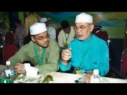 Menurut laporan dari astro awani, datuk dr haron din disahkan meninggal meninggal dunia di hospital stanford, san francisco, amerika syarikat (as) pada jam 10.05 pagi waktu malaysia. Rahsia Sebelum Tuan Guru Haron Din Meninggal Dunia Youtube