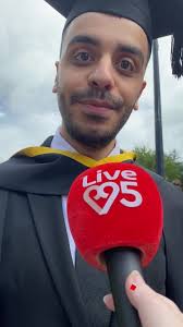 Syrian Refugee Graduates from University of Limerick as Bioscientist