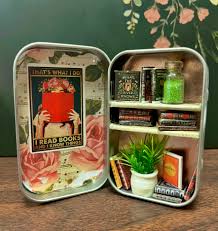 Create your own pocket-sized world with our Altoid Tin Tiny Library Take &  Make! Decorate your mini library with custom wallpaper, bookshelves, and  fun accessories—all supplies and instructions are included. You'll just