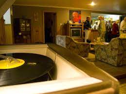 The progressive networking dinner is the recipe for the end of a boring business dinner: Creating A Progressive Dinner Menu Map Progressive Dinner Norfolk Island Tour
