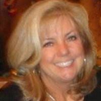 Gina Rapp's Instagram, Twitter & Facebook