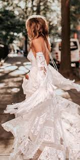 36 Boho Wedding Dresses Of Your Dream Boho Wedding Dresses Hippie Lace Flowy With Detached Sleeves Rue Wedding Dresses Hippie Hippie Dresses Wedding Dresses