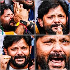 The emotions of Nitish Kumar Reddy's father at the MCG😍