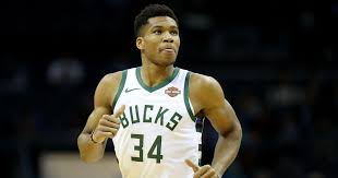 Nba όταν ο αντετοκούνμπο ήταν ο. O Giannhs De 3exna Apo Poy 3ekinhse Entyse Ton Fila8lhtiko Zwgrafoy