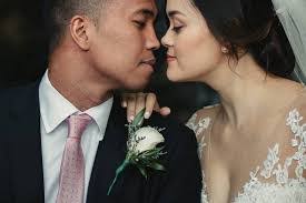 Amy Rizzuto's Instagram, Twitter & Facebook