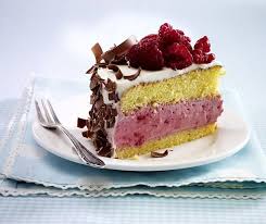 Orangen Biskuittorte Mit Himbeeren Rezept Lecker In 2020 Biskuittorte Torte Ohne Backen Lecker