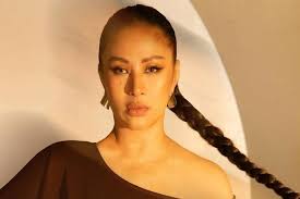 Ella V returns to Manila but not for showbiz