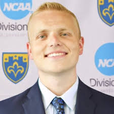 Joseph Carreon (@josephmcarreon)