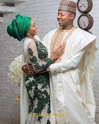 9 597 Likes 17 Comments Africa S Top Wedding Website Bellanaijaweddings On Instagram Love Grow African Bride African Wedding Traditional Wedding Attire