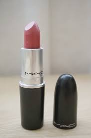 This one's been around for a while (permanent) but has been relaunched as part of mac the matte lip collection. Mac Lipstick In Please Me Matte Review Photos Swatches Jello Beans